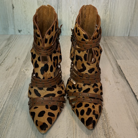 Jessica Simpson Animal Print Heels Size 7M - Picture 4 of 16
